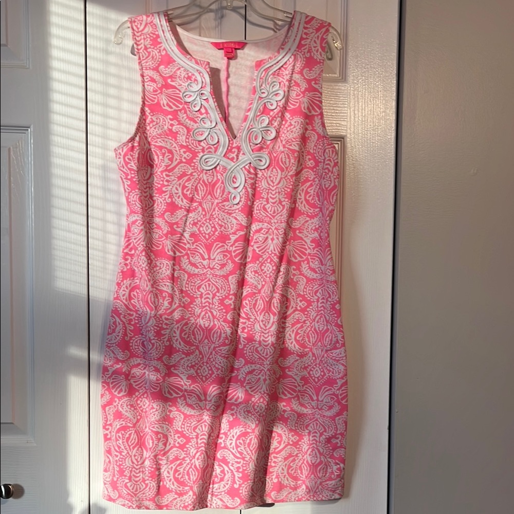 Pink and White Sleeveless Dress